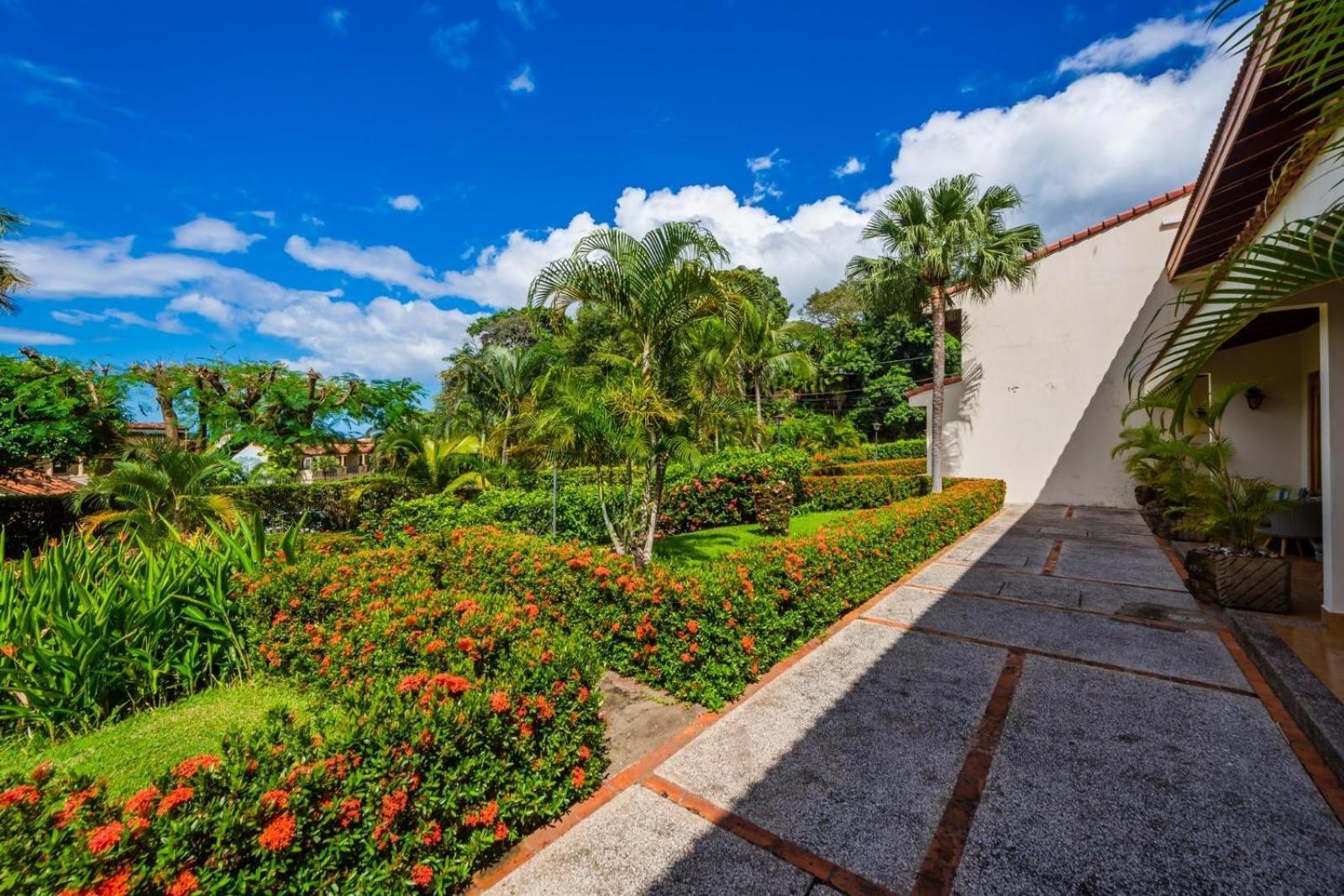 Villa Flamingo 8 At Playa Flamingo Exterior photo